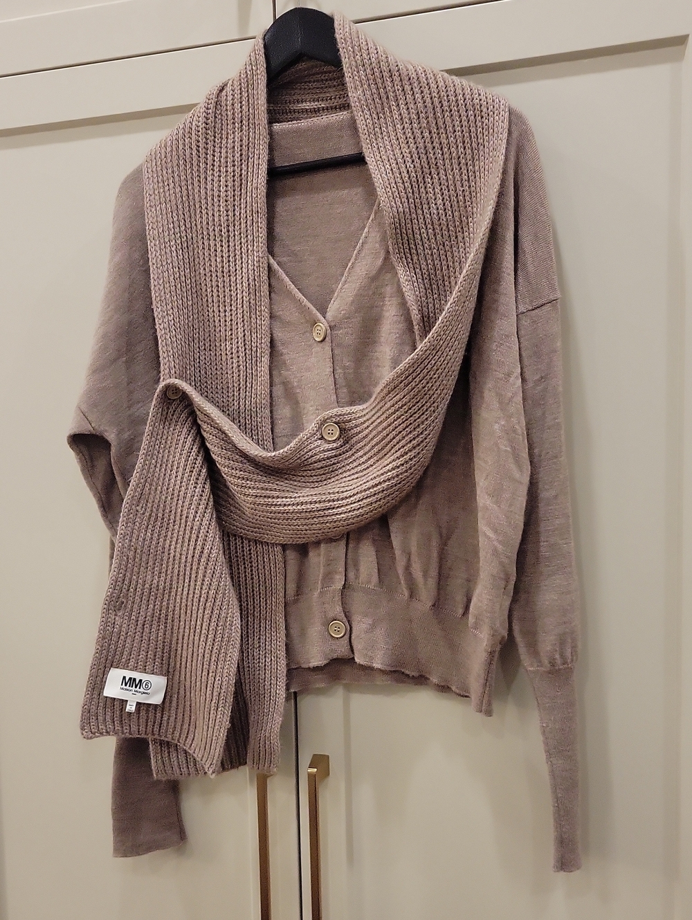 Maison Margiela MM6 Taupe Knit Cardigan with Attached Scarf sz M - Picture 4 of 16